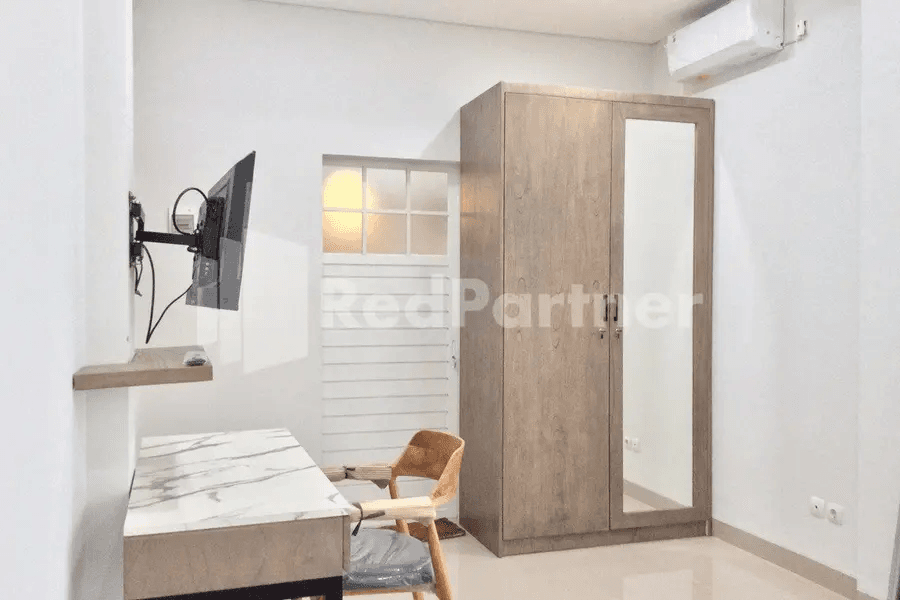 Cover Image for TERRA Guesthouse JEC Mitra RedDoorz