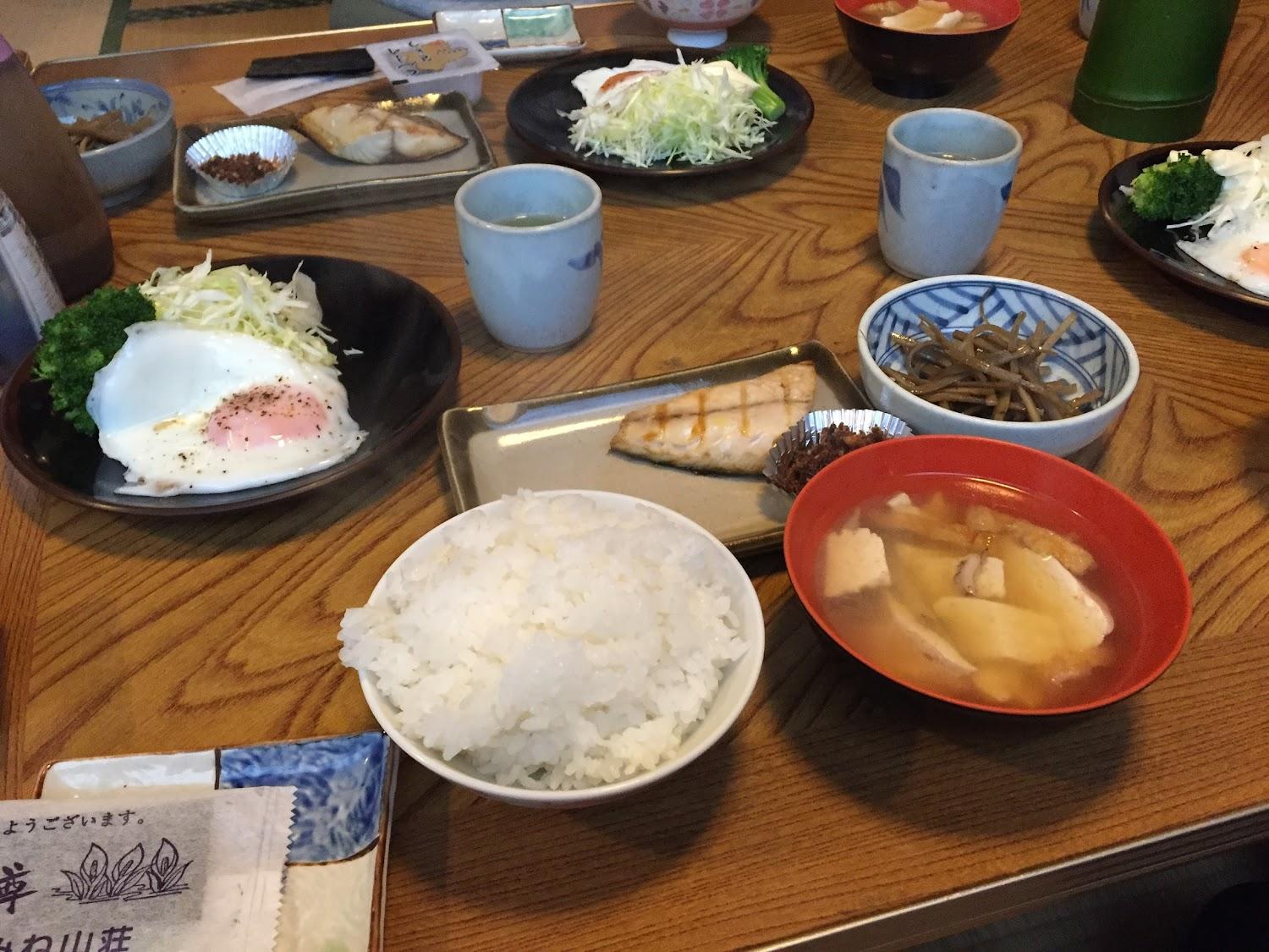 Cover Image for せみね山荘