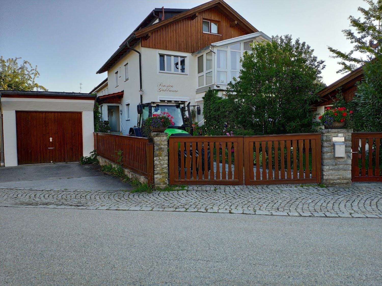 Cover Image for Gahbauer