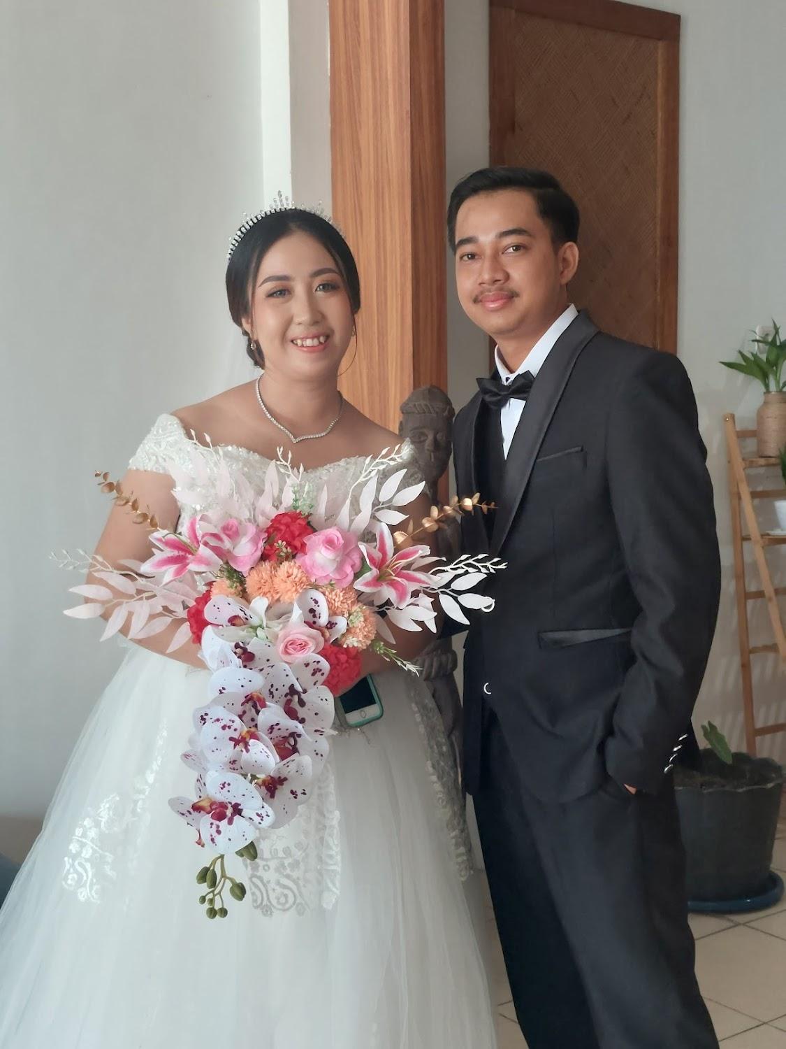 Cover Image for Ladja Hotel Sintang