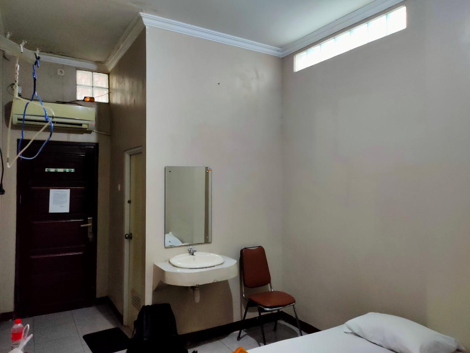 Cover Image for ARYA HOTEL
