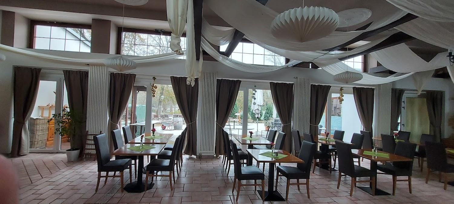 Cover Image for Land-gut-Hotel Weisser Schwan