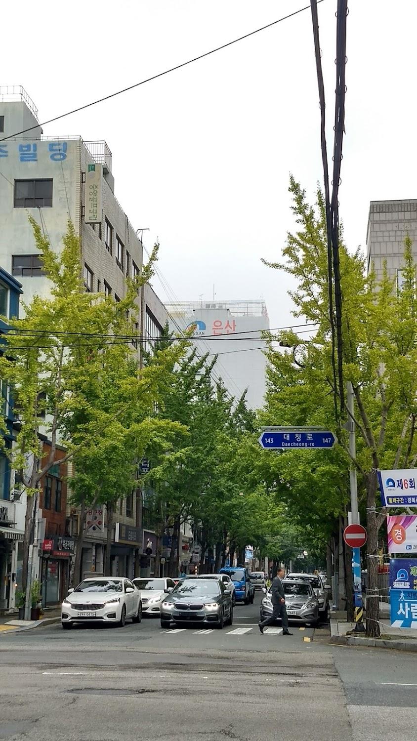 Cover Image for Sum Guesthouse Nampo Garosugil Hostel Busan