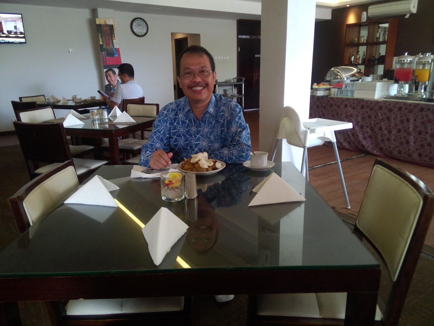 Cover Image for Bandengan Beach Hotel