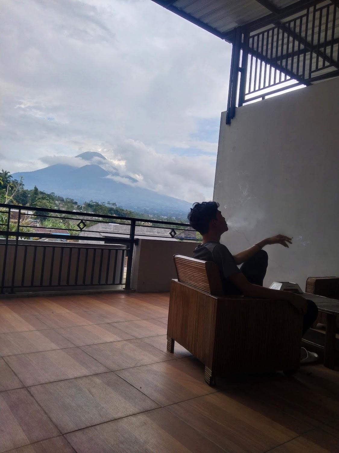 Cover Image for Aurora Guest House Wonosobo