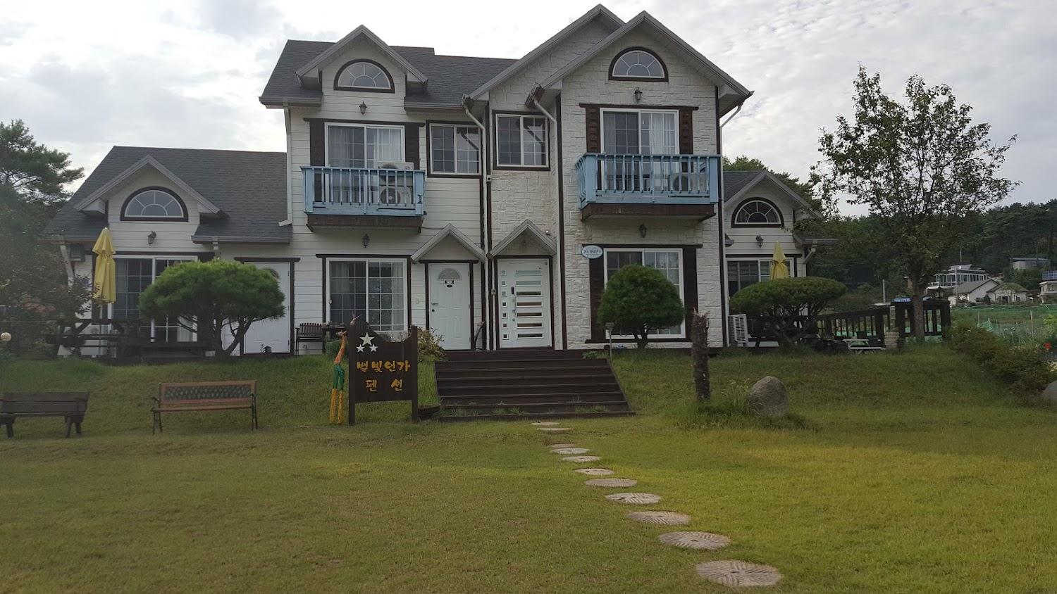 Cover Image for 경포별빛연가펜션