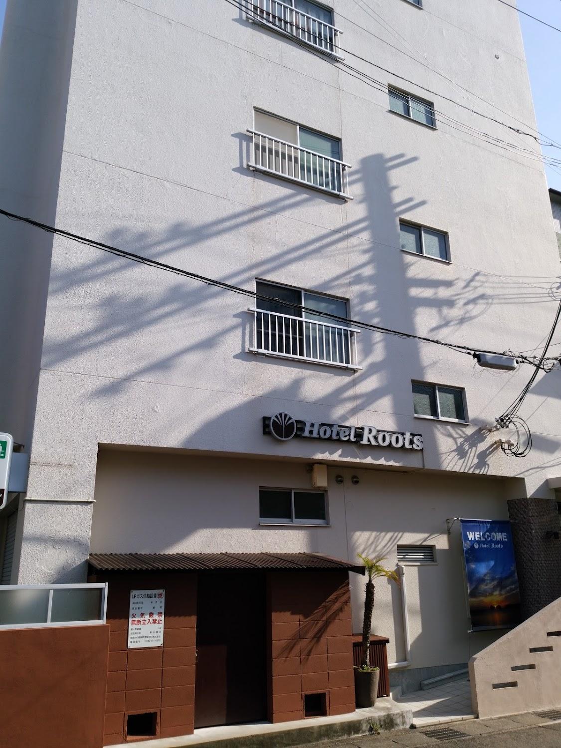 Cover Image for ＨｏｔｅｌＲｏｏｔｓ