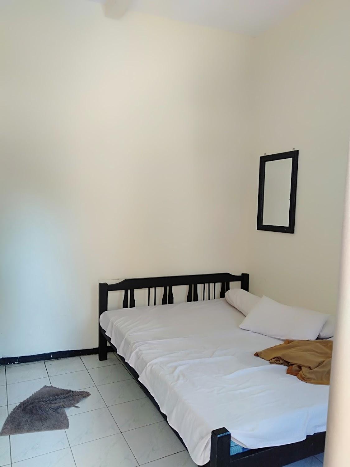 Cover Image for Hotel Ragil Kuning