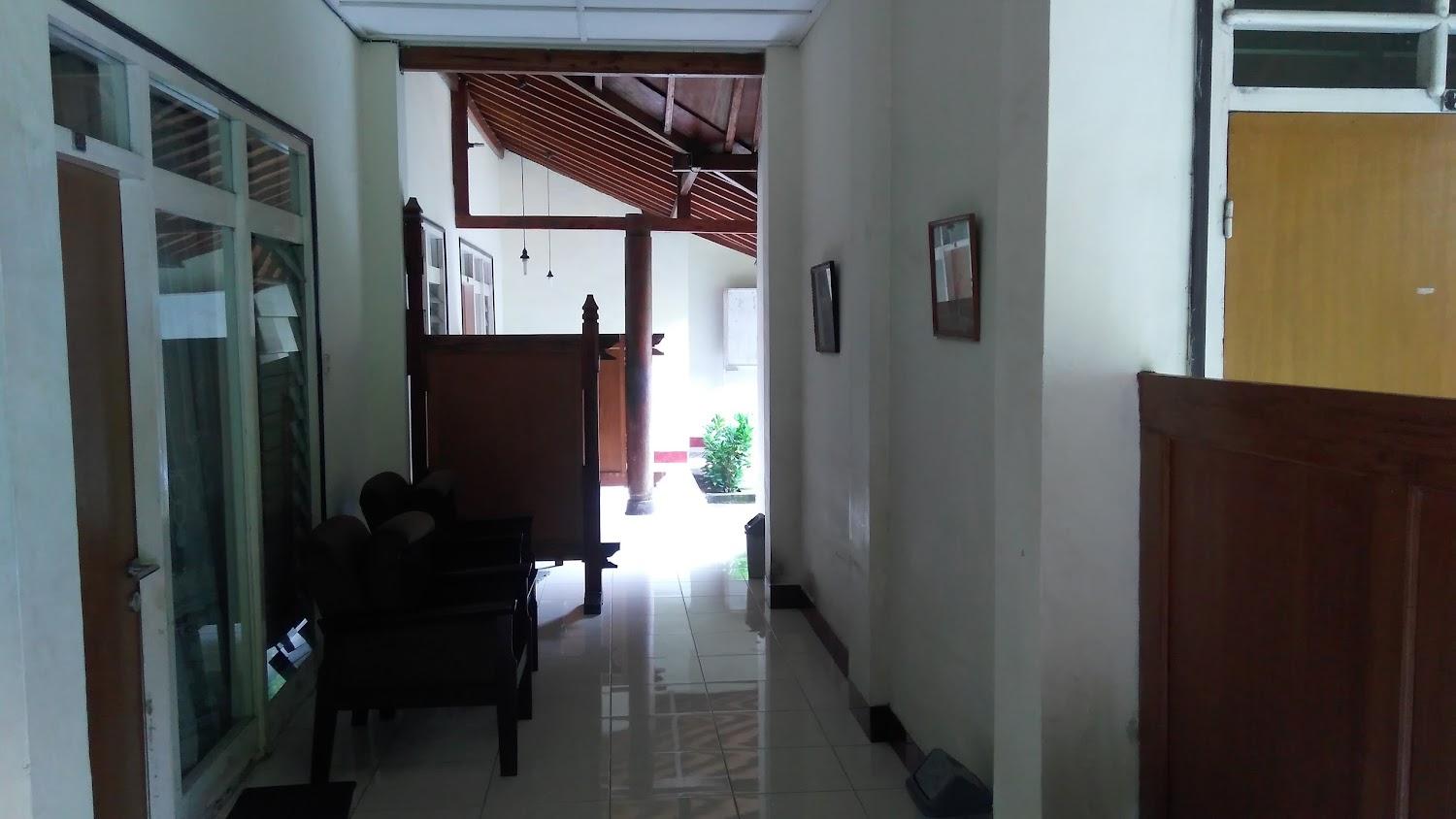 Cover Image for OYO 1442 Hotel Kertayoga