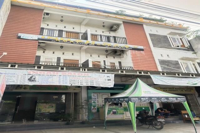 Cover Image for OYO 90515 Indah Guest House