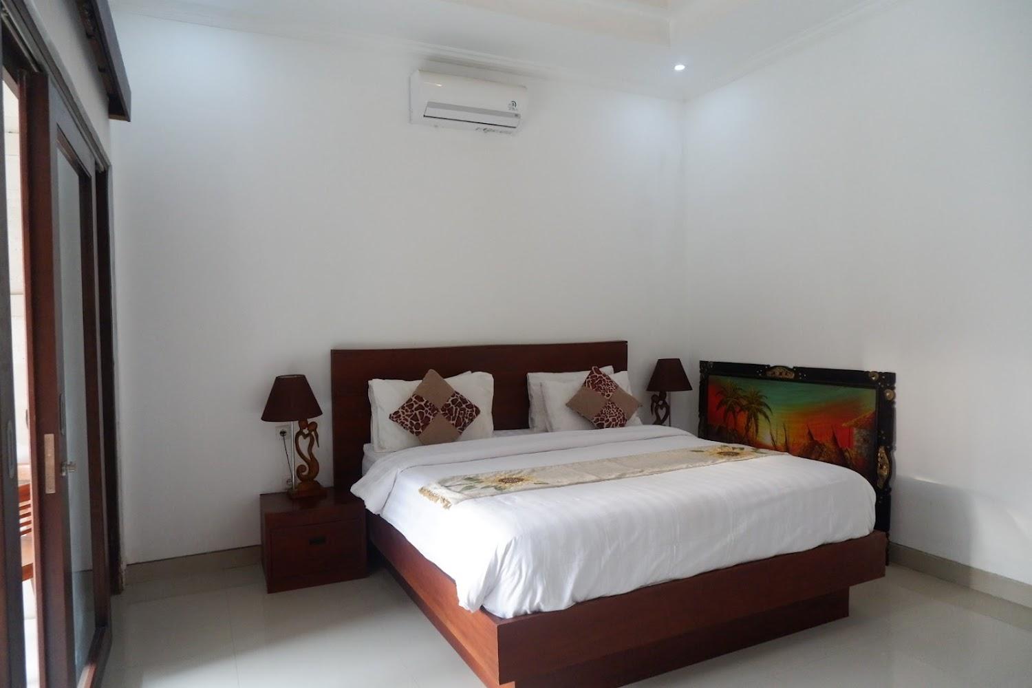 Cover Image for Satria house amed