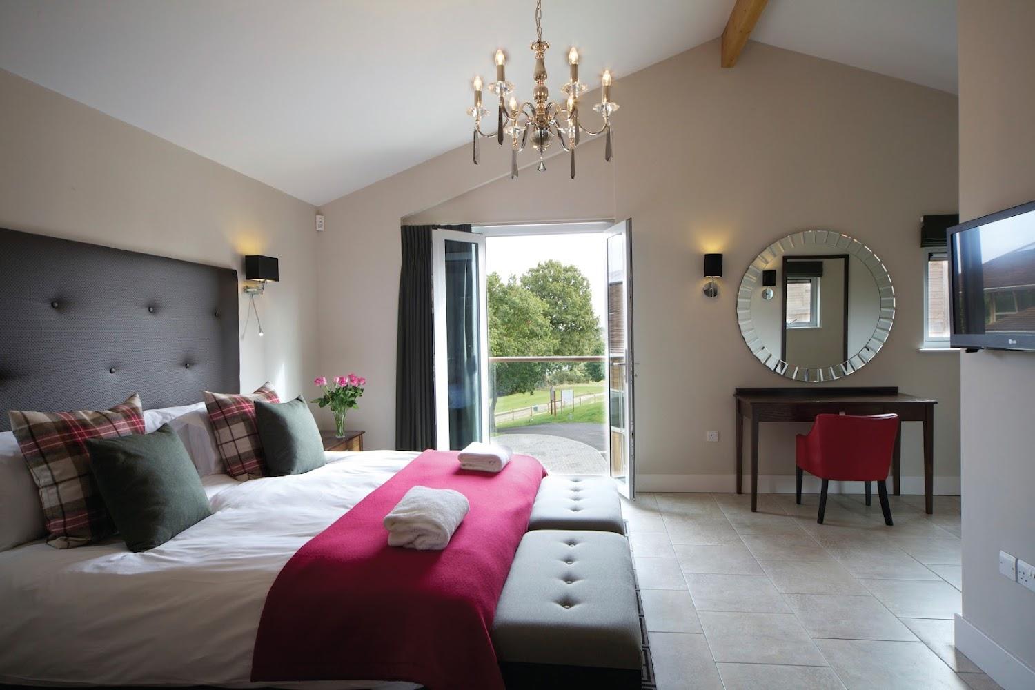 Cover Image for Apple Tree Lodges
