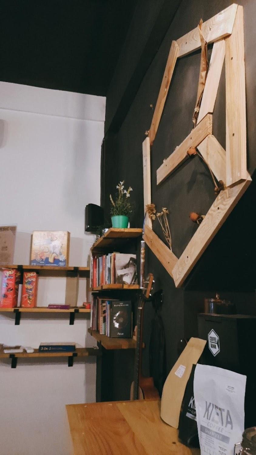 Cover Image for CoffeeBunk