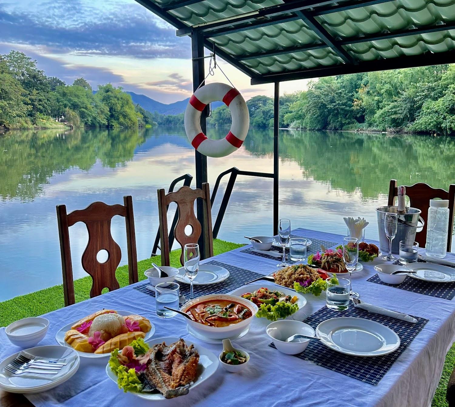 Cover Image for The Parrot Inn Kanchanaburi