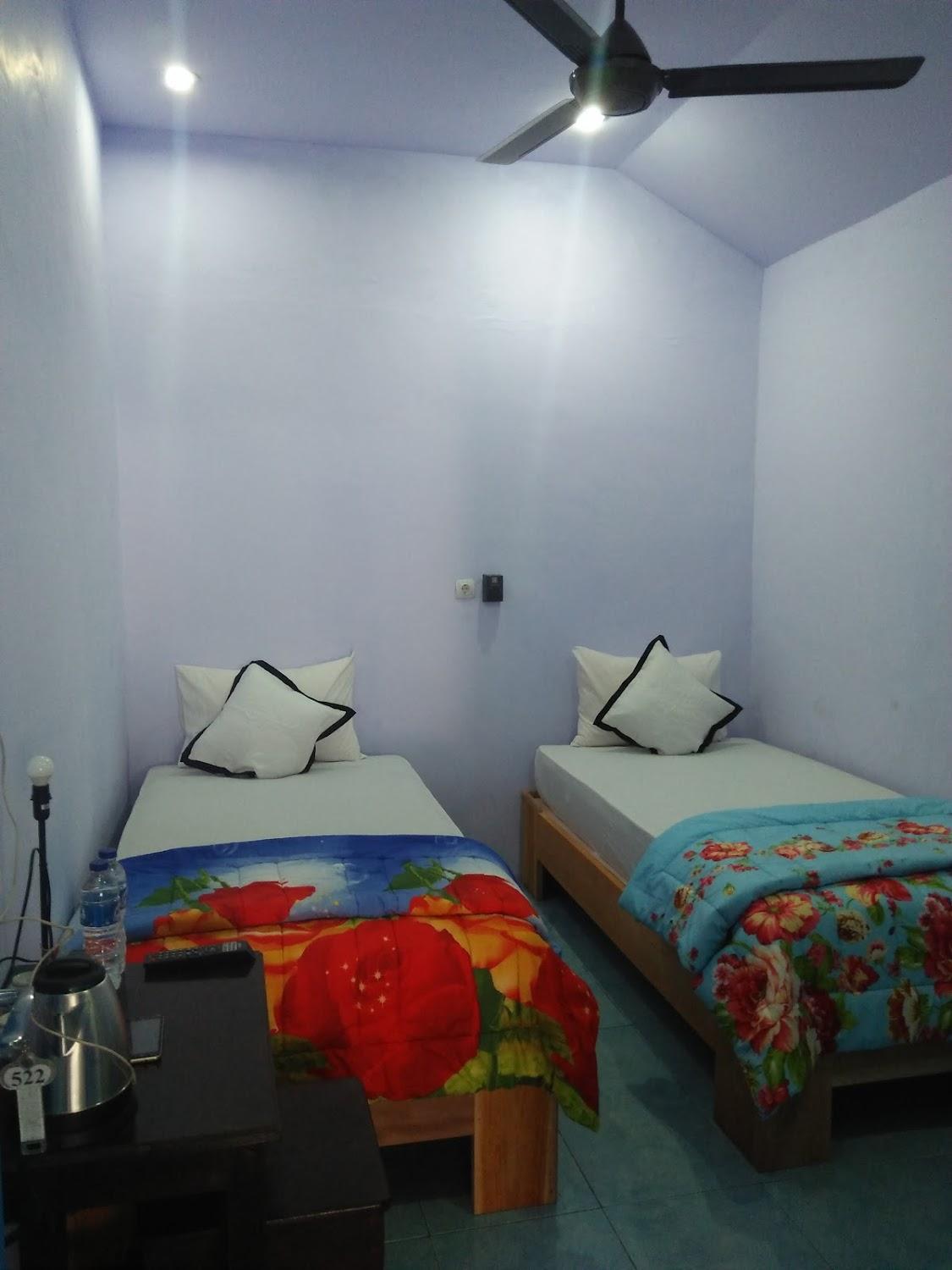 Cover Image for Kampoeng Pakis Inn