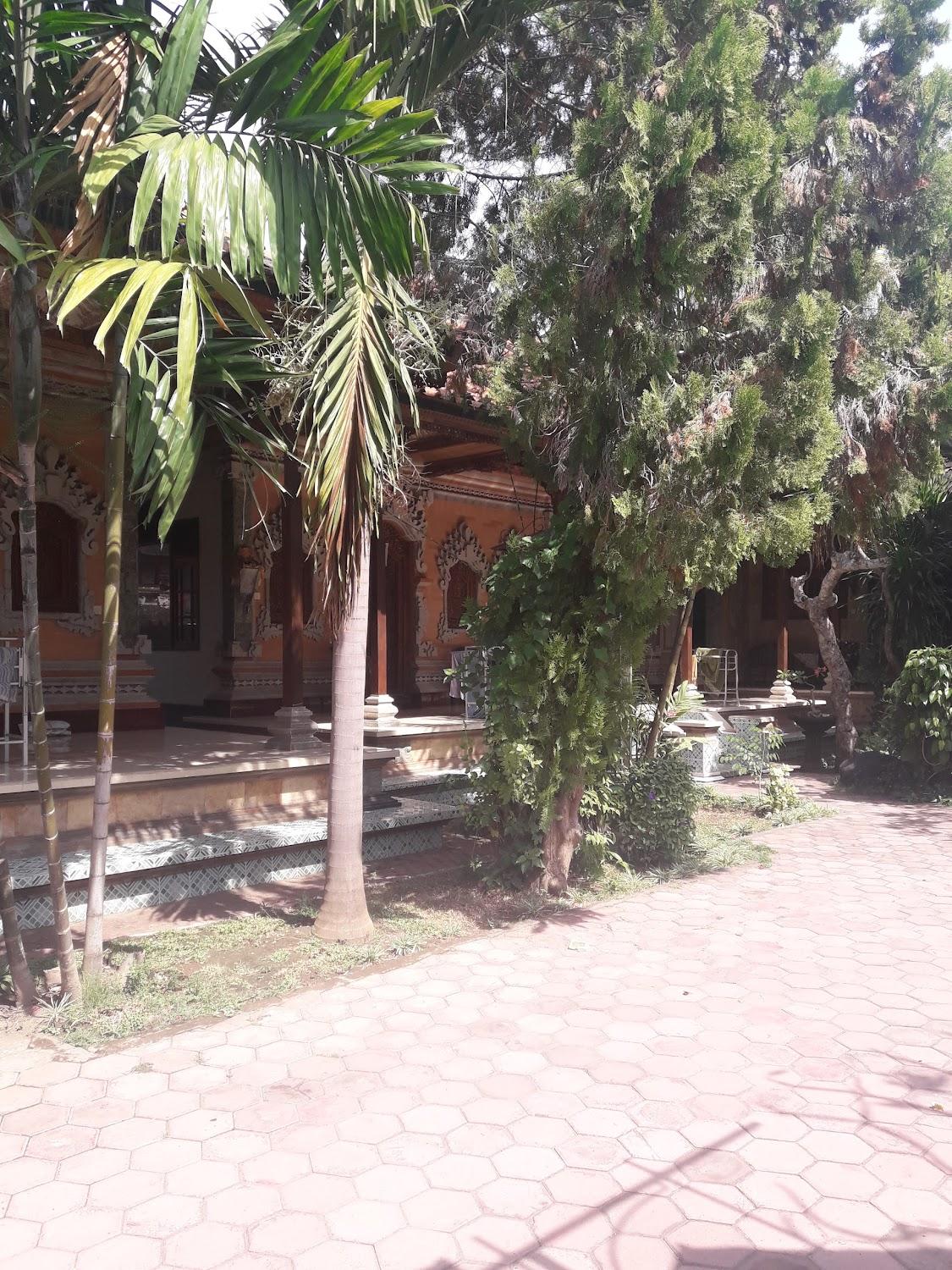 Cover Image for Homestay Ray