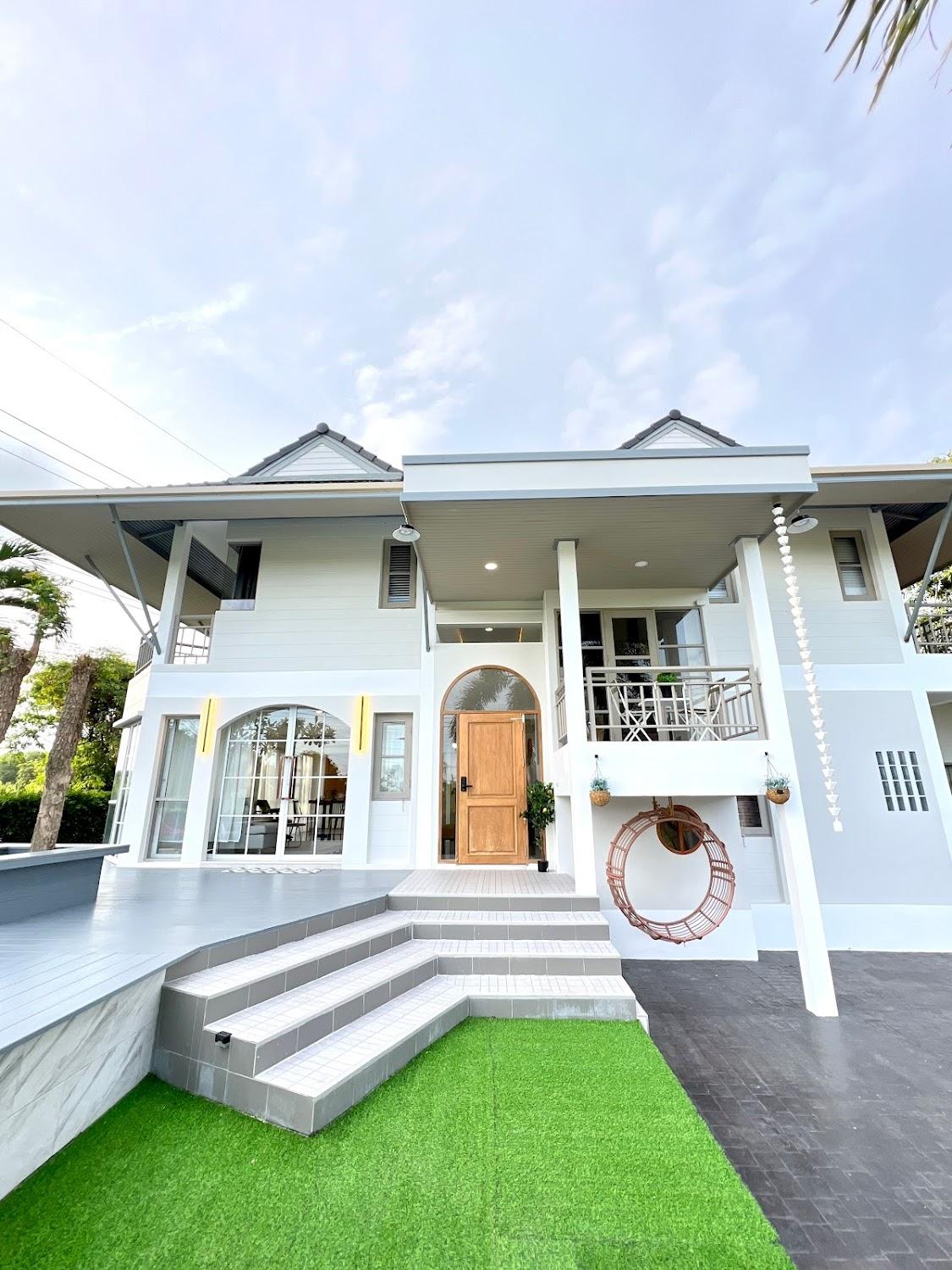 Cover Image for SOVA Vcay Pool Villa