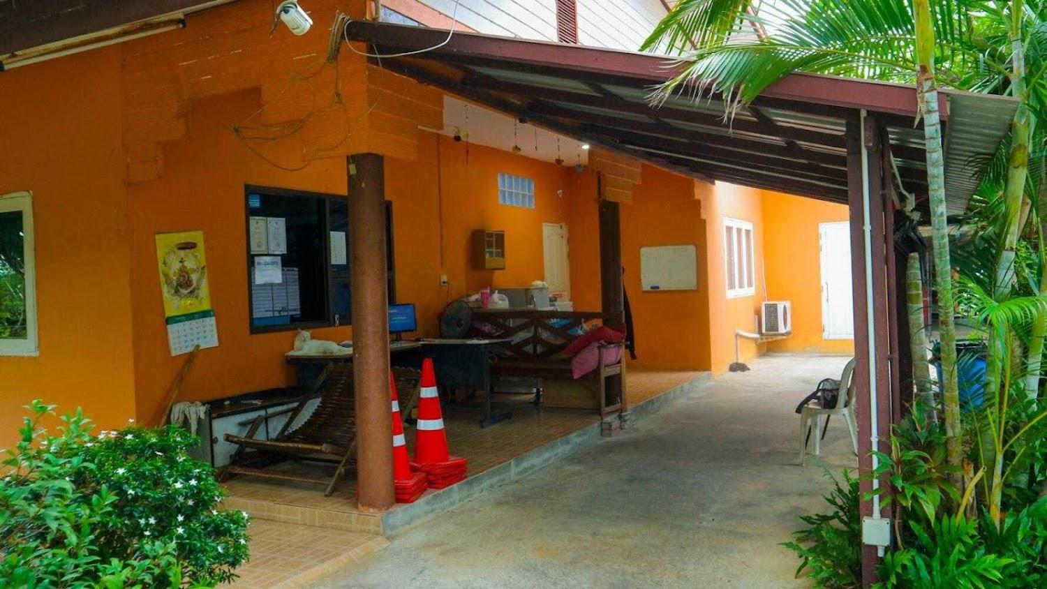 Cover Image for OYO 75520 The Moon Resort Phetchaburi