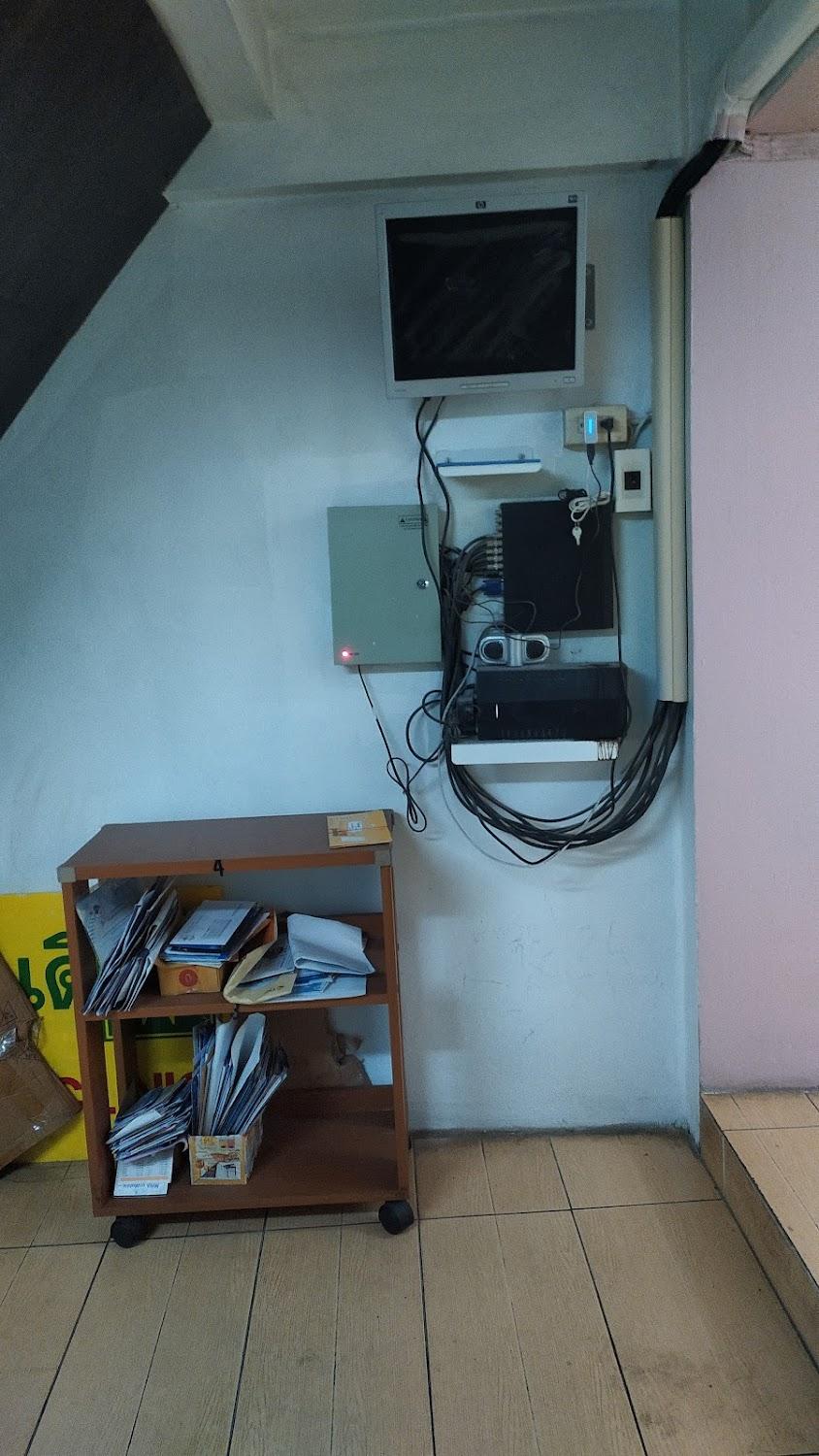 Cover Image for Her dorm Sathon