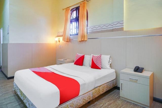 Cover Image for OYO 1140 Hotel Tresya Tanjung Balai