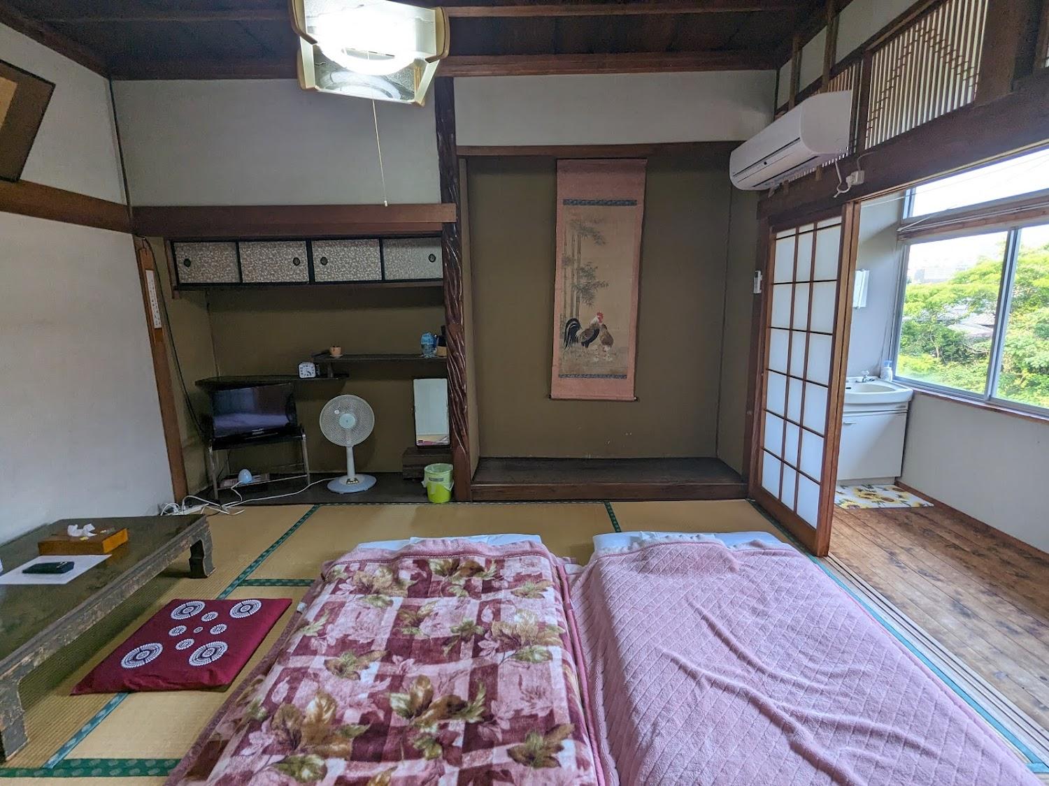 Cover Image for Midori-ya