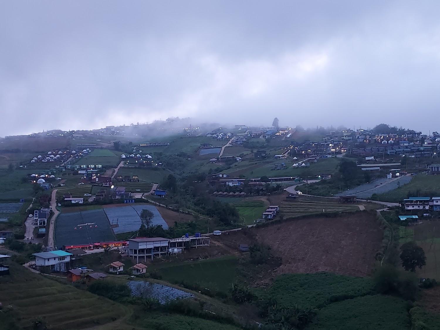 Cover Image for บ้านพักวิวดาวบนดินภูทับเบิก