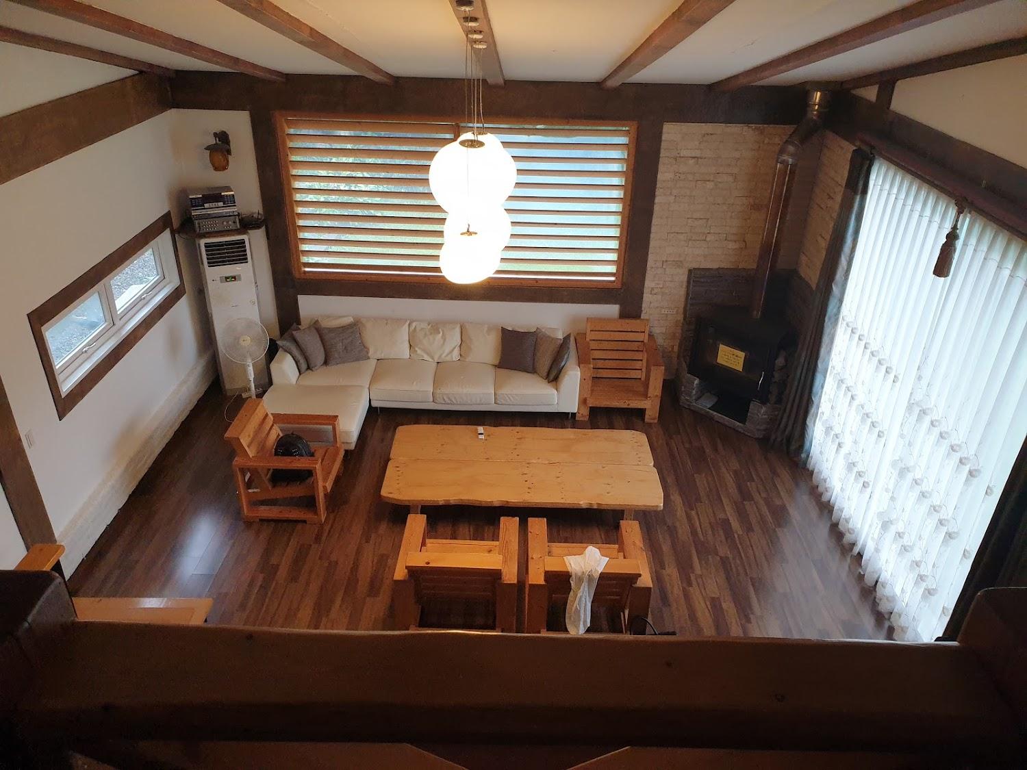 Cover Image for Yongmun-myeon Yangpyeong Villa Pension