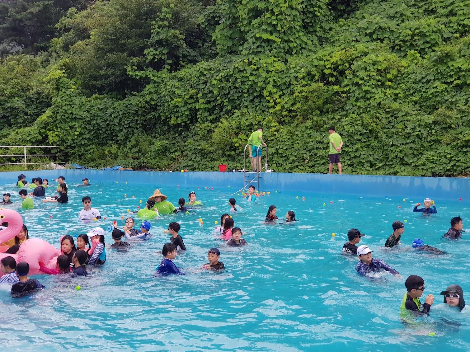 Cover Image for 상상키즈풀빌라