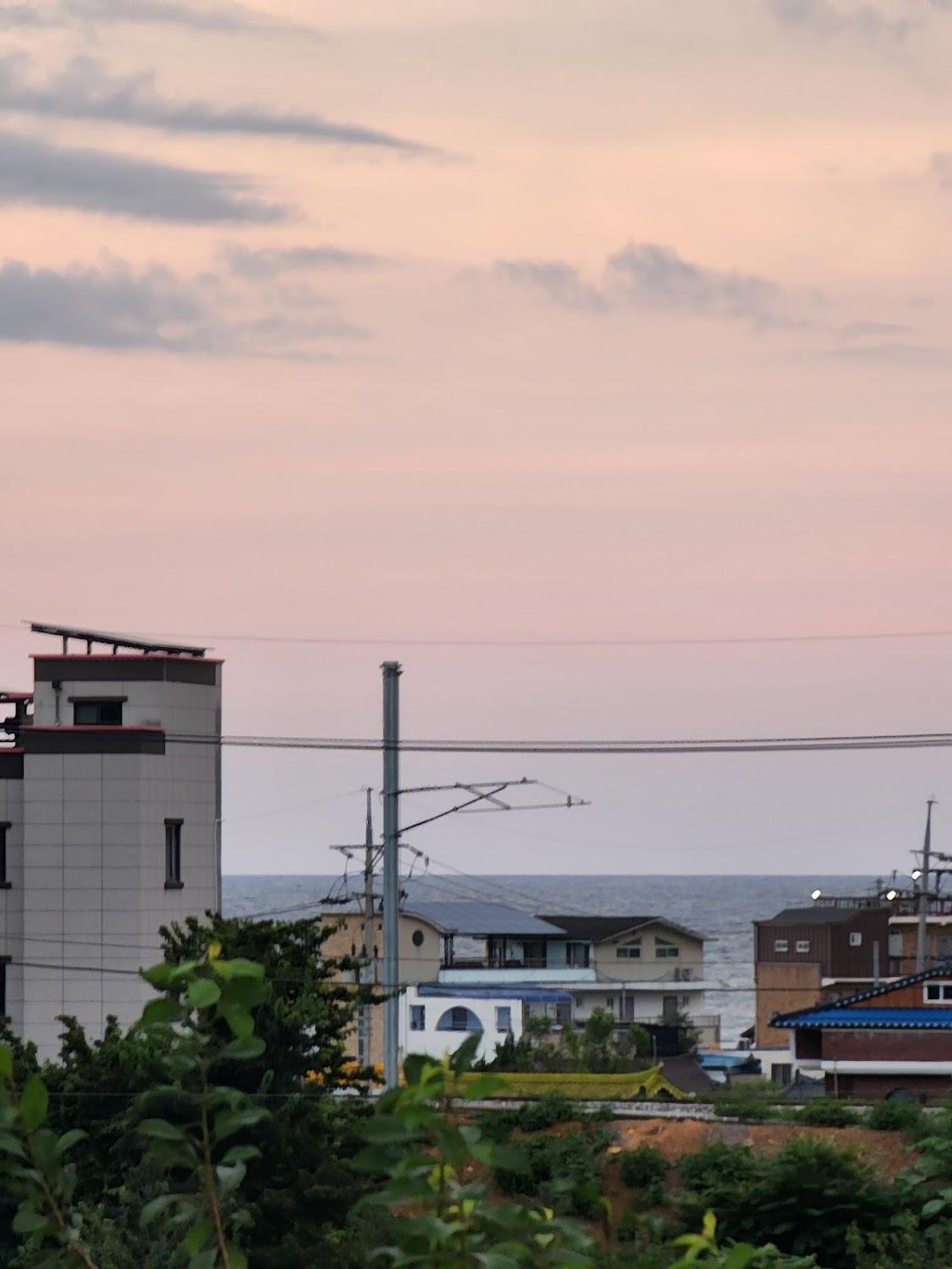 Cover Image for 삼척 봉수니언니 펜션