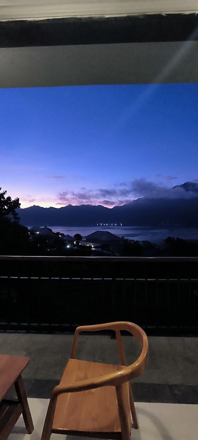 Cover Image for Casa Lago Batur