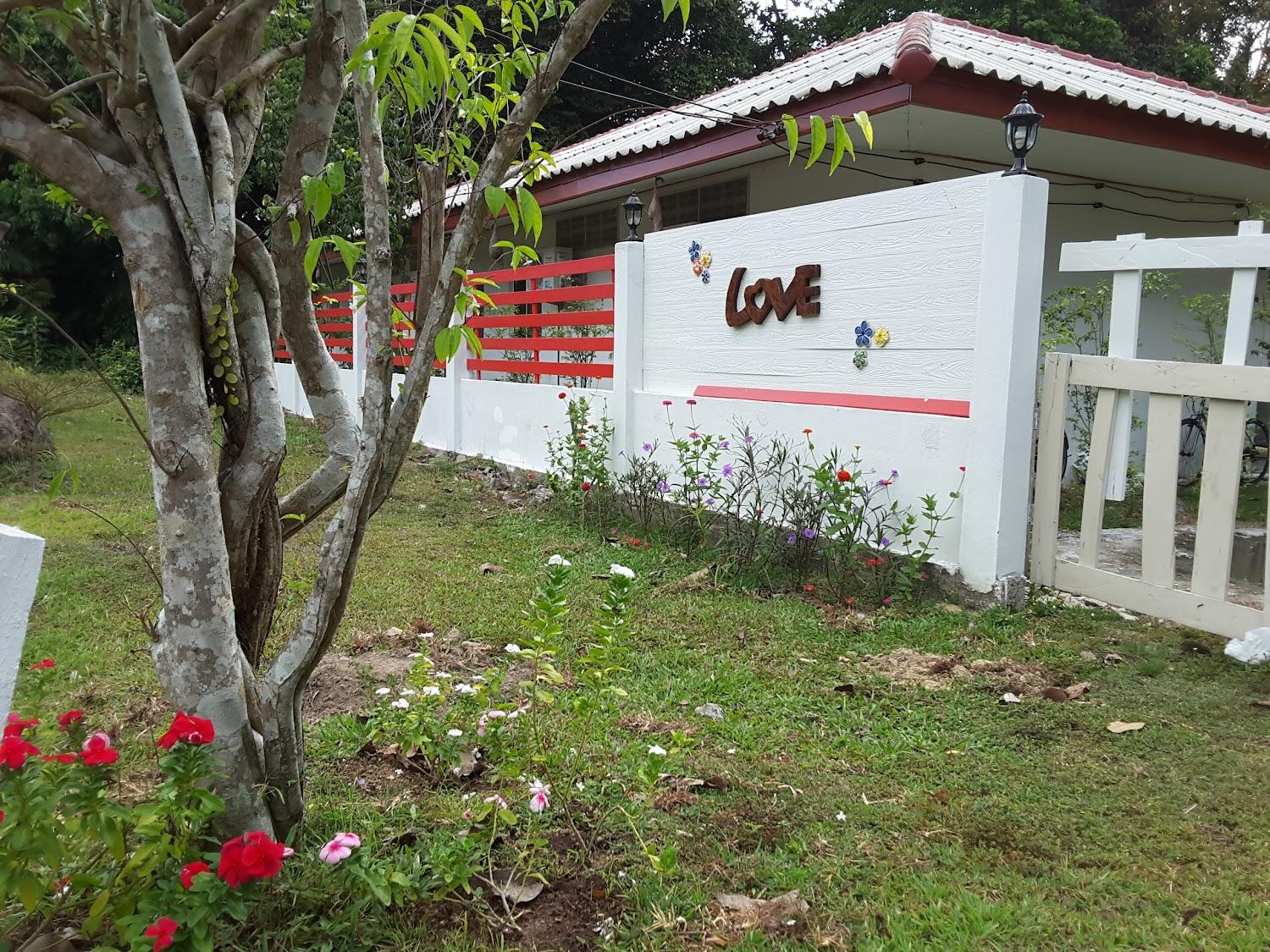 Cover Image for Love Resort