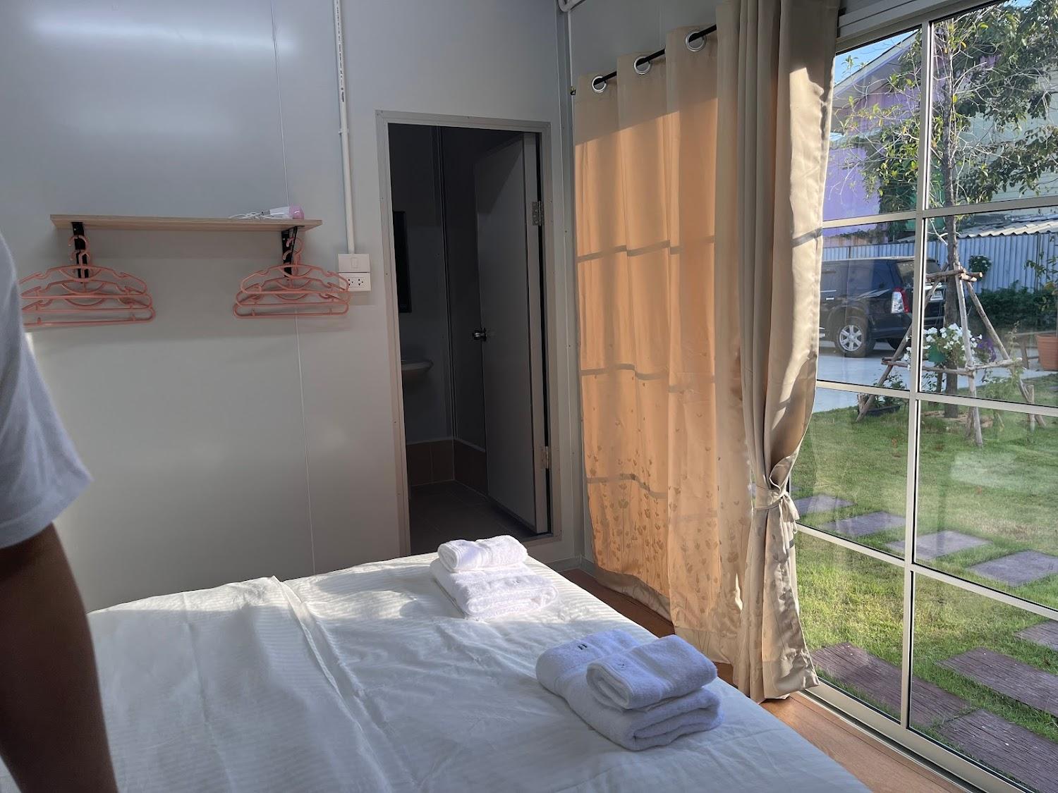 Cover Image for Homey Hut Ayutthaya