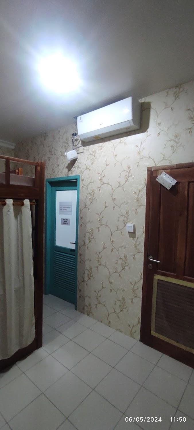 Cover Image for Shooting Star Hostel Kuta RedPartner (mixed dormitory)