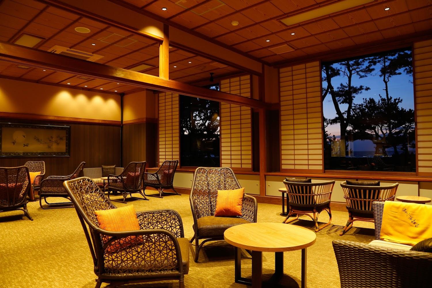 Cover Image for Awaji Hamarikyu