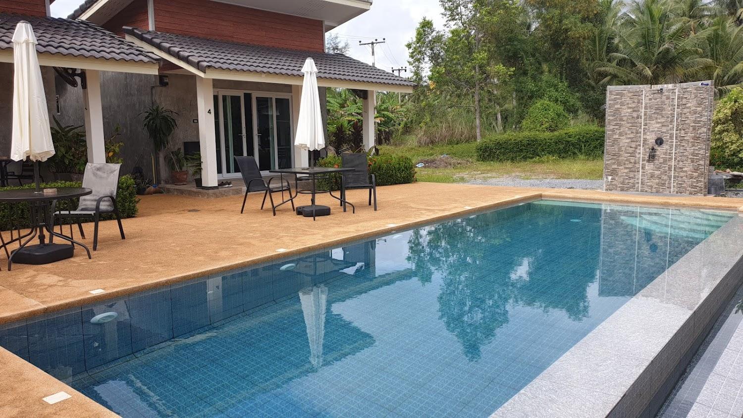Cover Image for Bengees Pool Bungalows