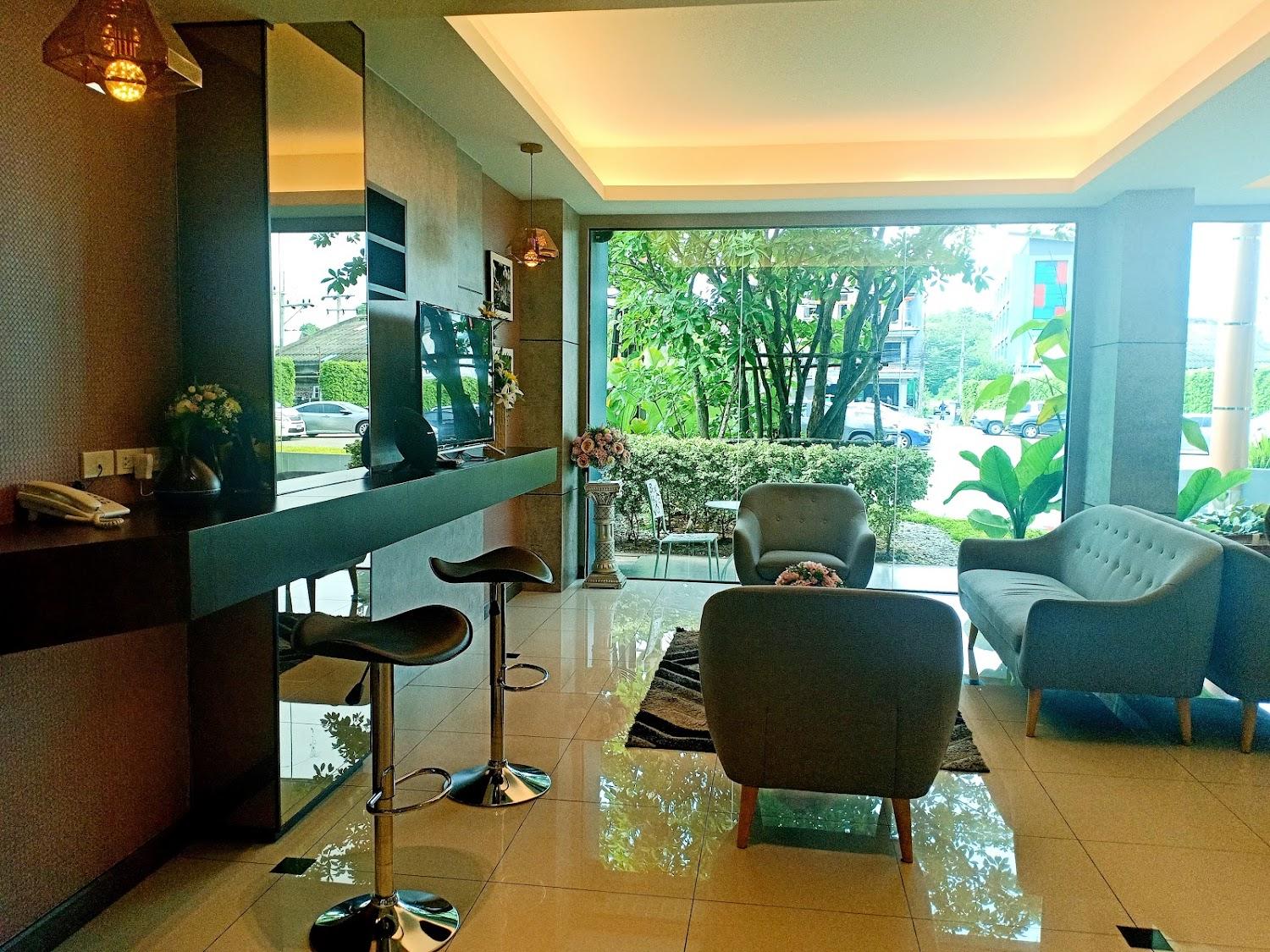 Cover Image for The Raise Hotel Hatyai