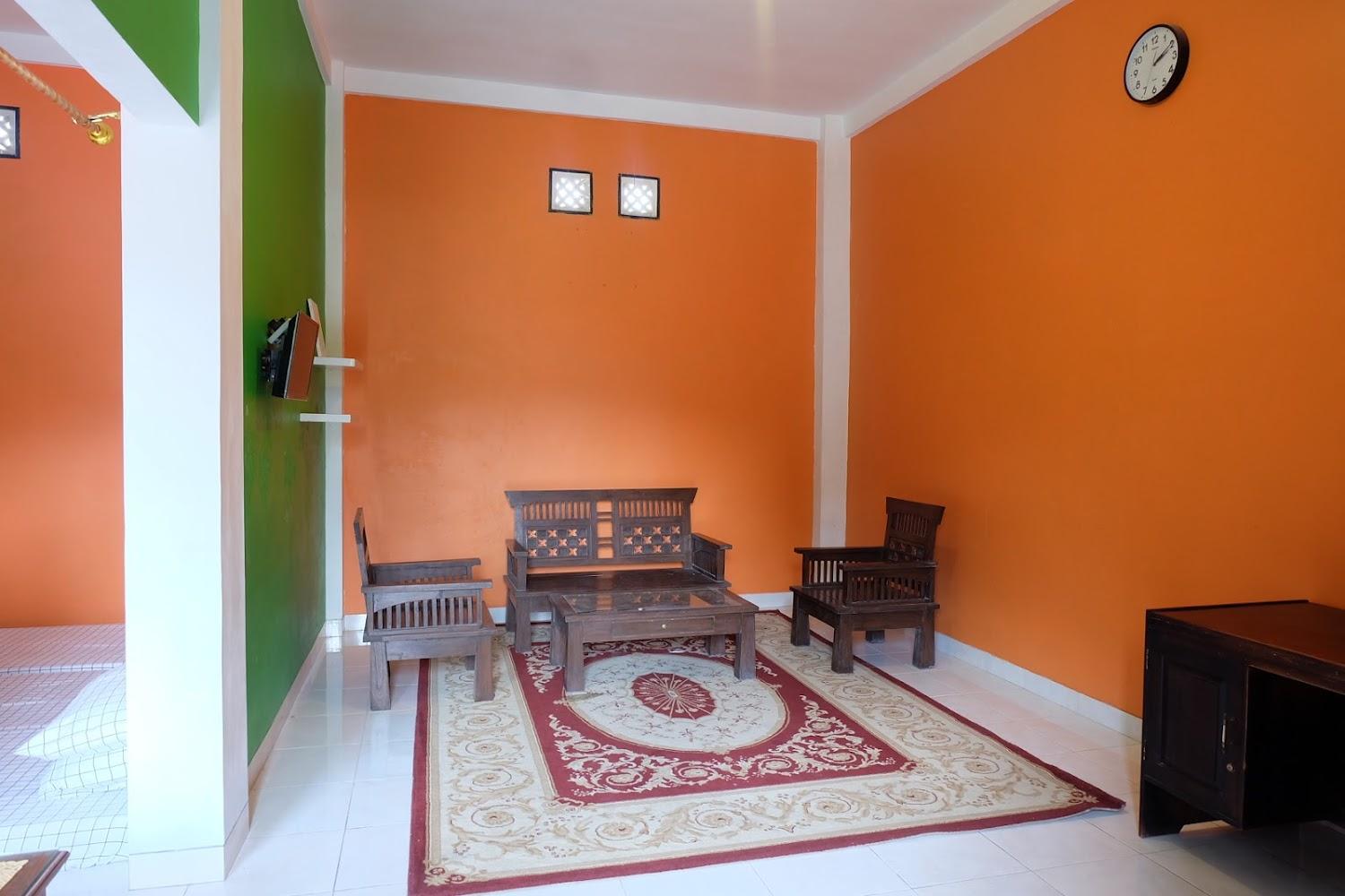 Cover Image for Homestay Amanda