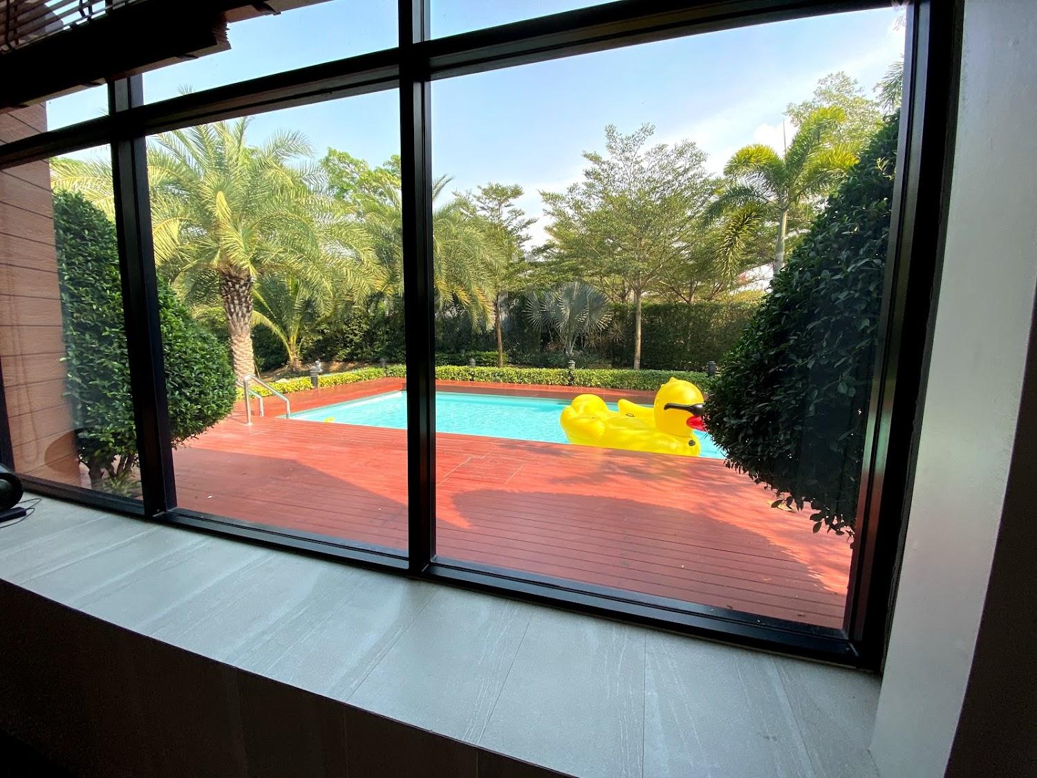 Cover Image for Vsafehouse