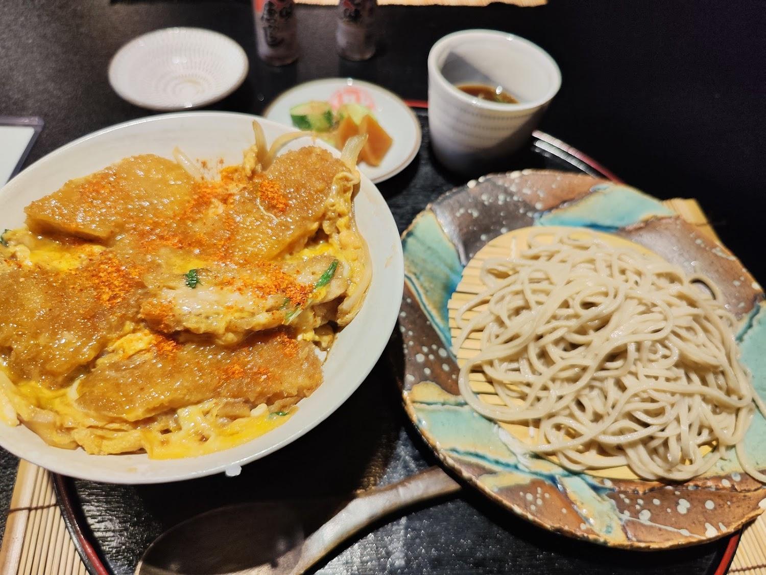 Cover Image for 食事処 天庄