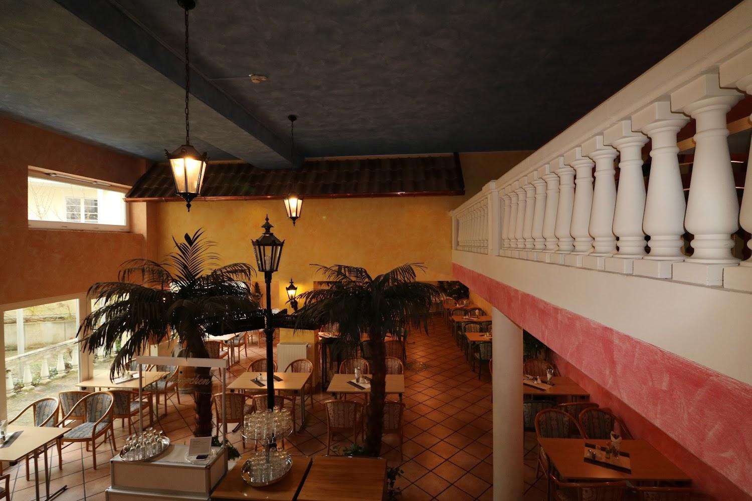Cover Image for Adesso Hotel Astoria