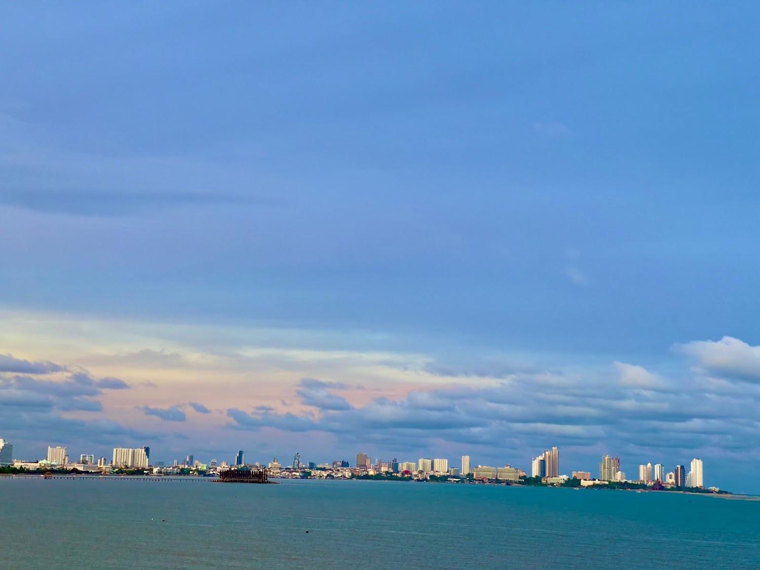 Cover Image for Golden Dragon Beach Resort