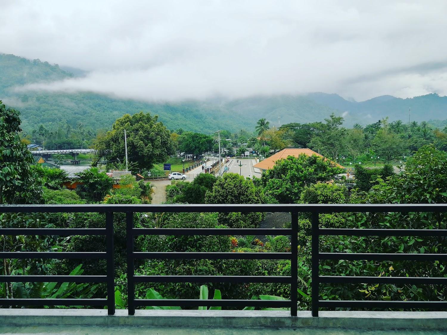 Cover Image for house in the mountains - บ้านในอ้อมกอดเขา