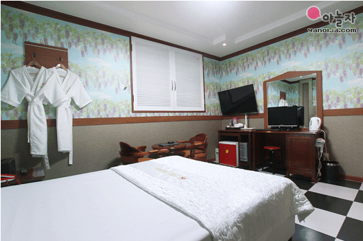 Cover Image for 그랜드모텔