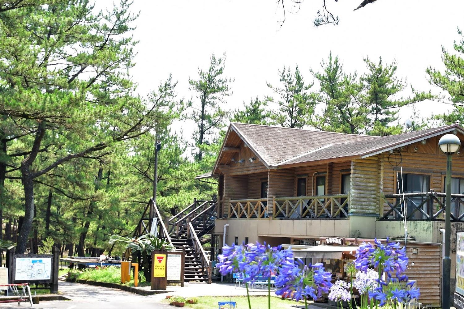 Cover Image for Kuninomatsubara Camping Ground
