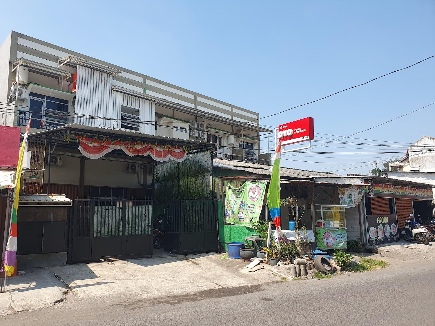 Cover Image for Happy Inn Puspo Mitra RedDoorz