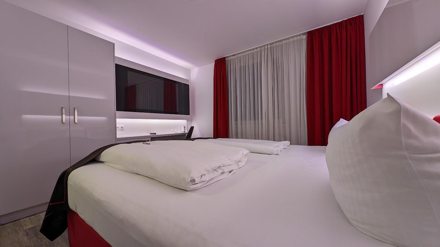 Cover Image for DORMERO Hotel Hannover-Langenhagen Airport