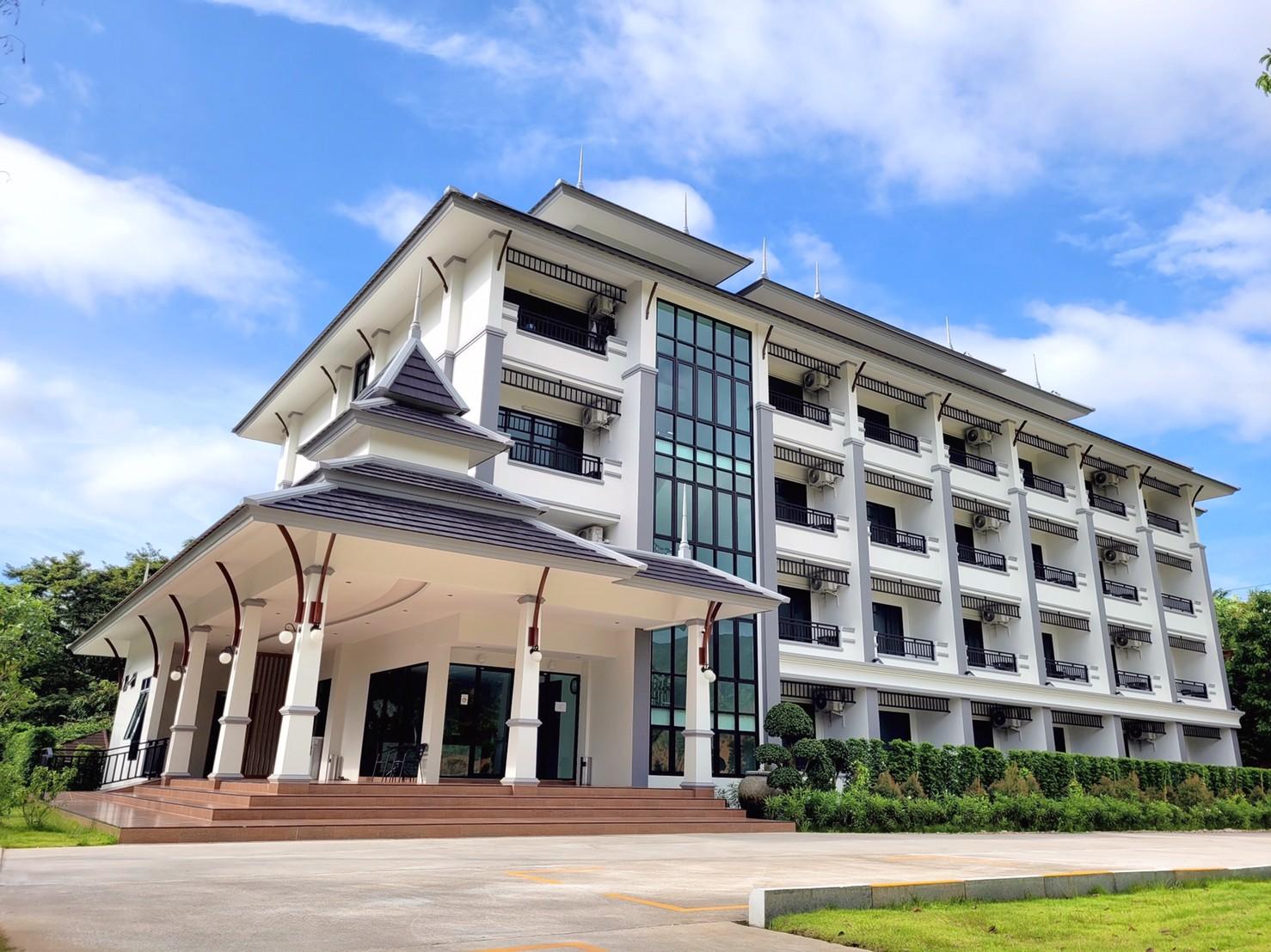 Cover Image for โรงแรมเดอะสปริงส์ The Springs Hotel