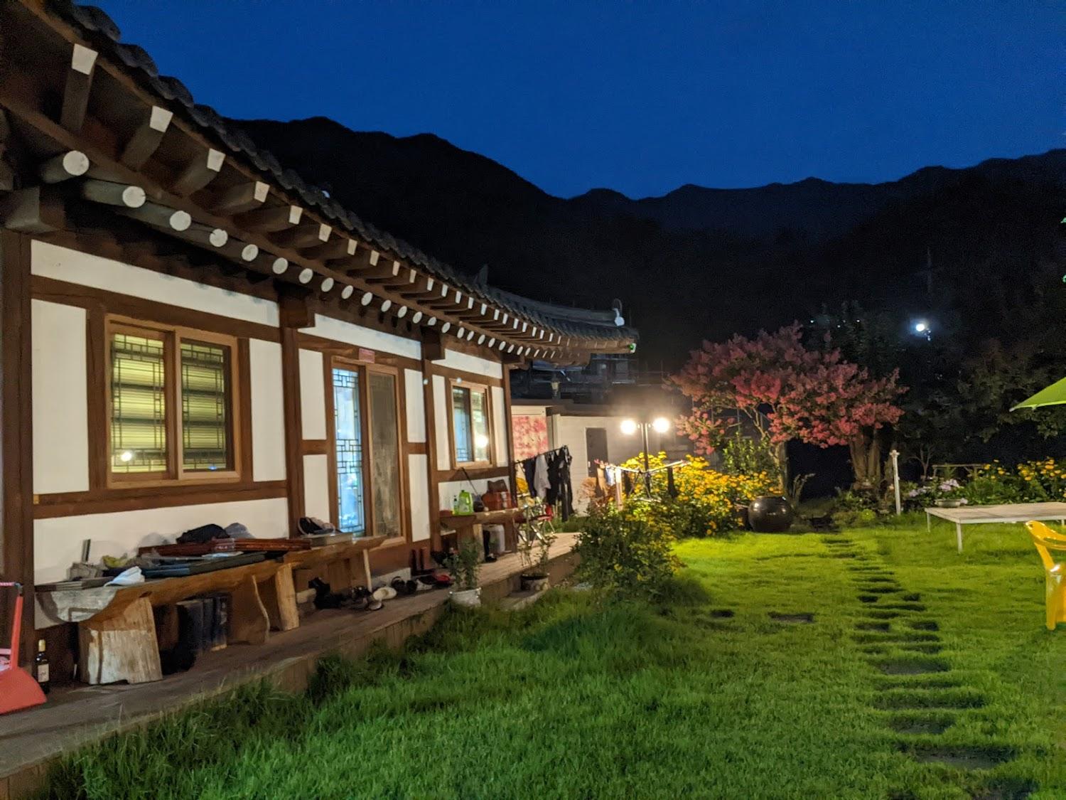 Cover Image for 화개 송이펜션