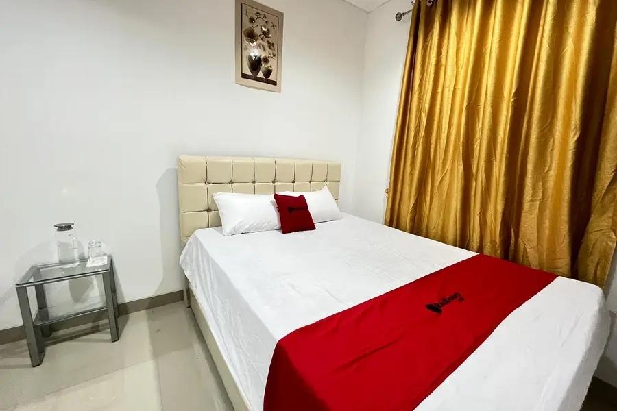 Cover Image for RedDoorz @ Ring Road II Area Manado