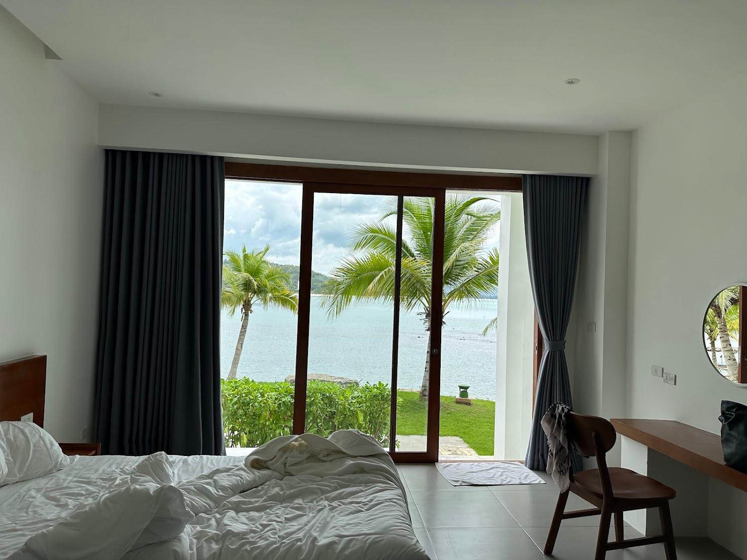 Cover Image for 2 SIS’S KHANOM RESOTEL